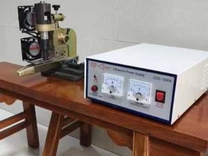 Ultrasonic cutter sealing machine