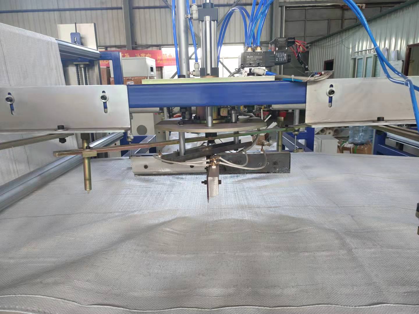 High definition Sale Jumbo Bag Cutting Machine –
  Automatic Bigbag CUT Jumbo Bag Fabric Cut to Length Machine – VYT