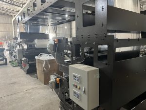 Cua tshuab hluav taws xob dunnage liner hnab ua tshuab rau lub thawv rau | Vyt