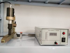 中国超声切割器，用于重型布料编织220 GSM工厂和制造商| vyt